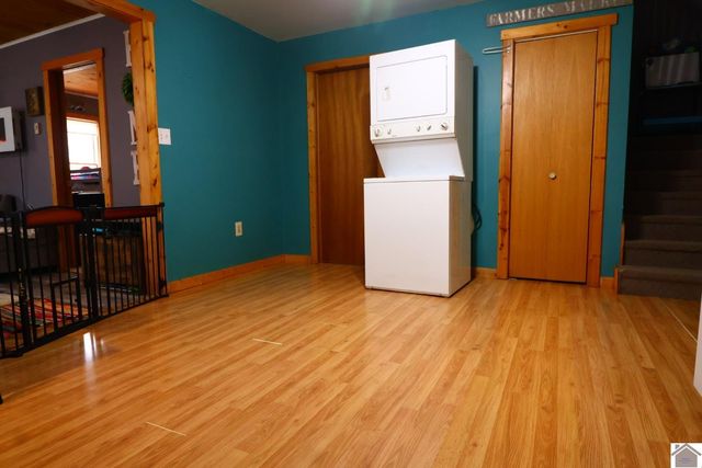 43 Barnacle Dr, New Concord, KY 42076