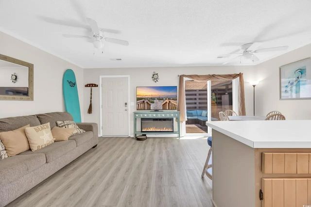 815 N Waccamaw Dr Unit 8, Murrells Inlet, SC 29576