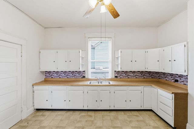 242 Wilson Avenue, Cynthiana, KY 41031