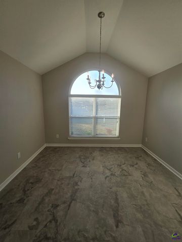 119 Magnum Way, Perry, GA 31069