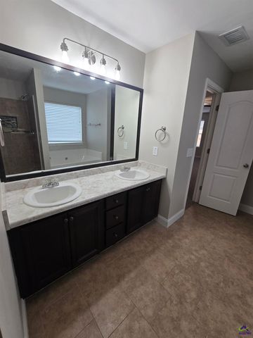 119 Magnum Way, Perry, GA 31069