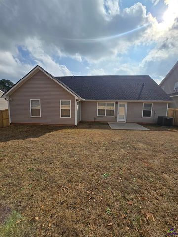 119 Magnum Way, Perry, GA 31069