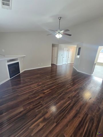 119 Magnum Way, Perry, GA 31069