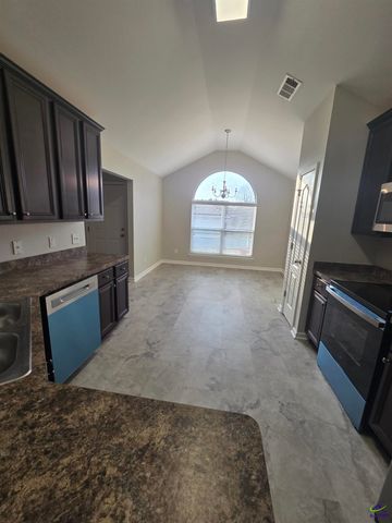 119 Magnum Way, Perry, GA 31069