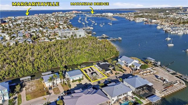 265 Tropical Shores WAY, Fort Myers Beach, FL 33931