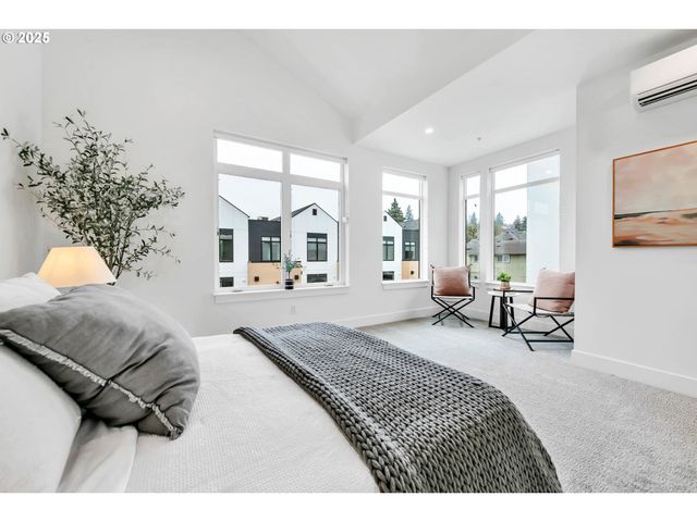 181 Civic Dr, Eugene, OR 97405