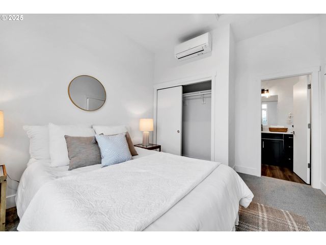 181 Civic Dr, Eugene, OR 97405