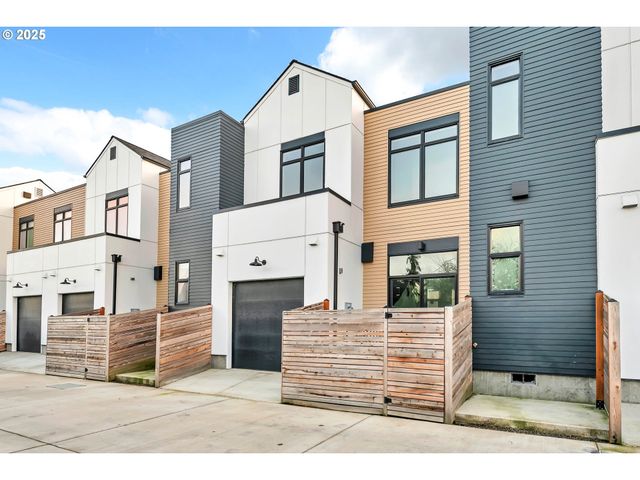 181 Civic Dr, Eugene, OR 97405