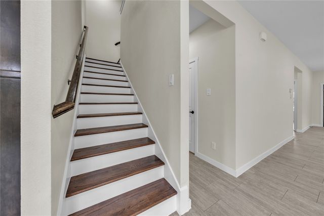 2416 Bird Street, Fort Worth, TX 76111