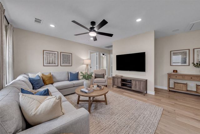 2416 Bird Street, Fort Worth, TX 76111