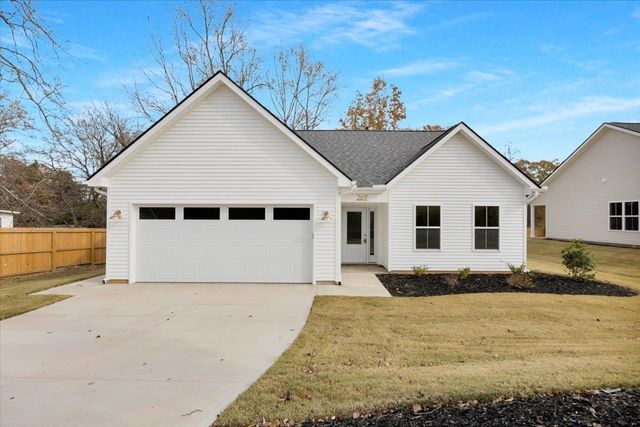 269 Ragan Street, Campobello, SC 29322