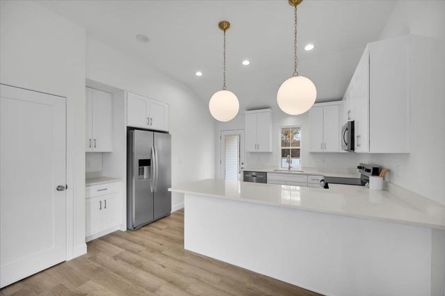 269 Ragan Street, Campobello, SC 29322