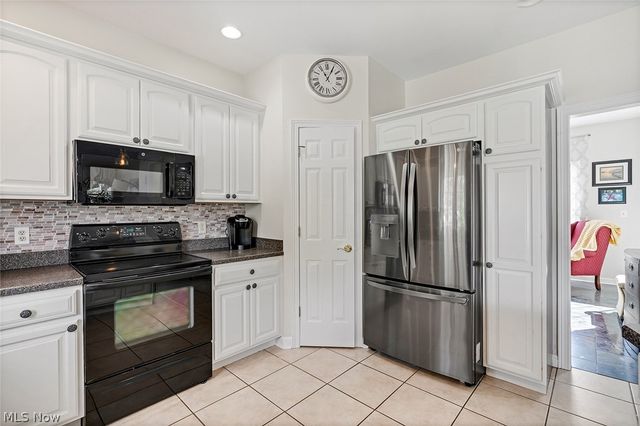 6554 N Carolina Place, Poland, OH 44514