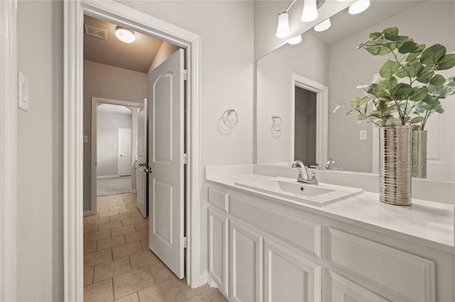 1807 Gristmill Drive, Mansfield, TX 76063