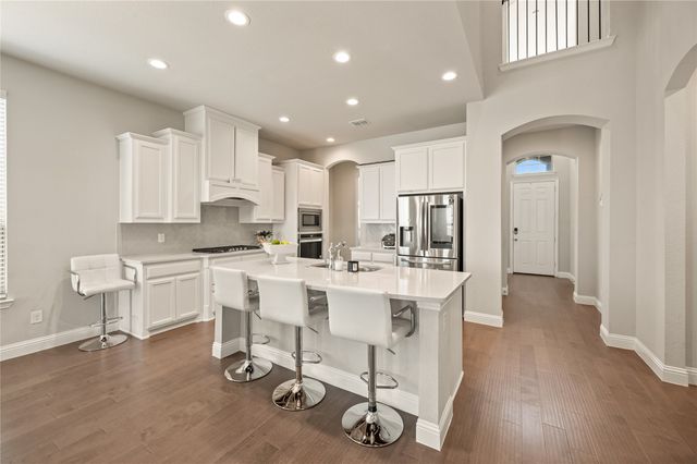 1807 Gristmill Drive, Mansfield, TX 76063