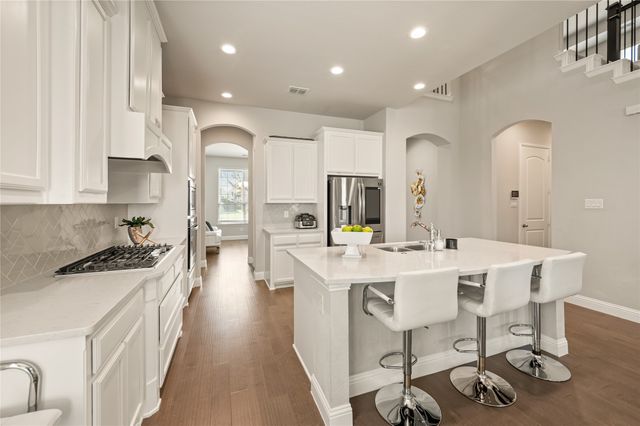 1807 Gristmill Drive, Mansfield, TX 76063