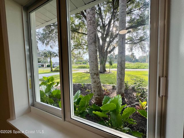 1190 E Grapefruit Road SE, Palm Bay, FL 32909