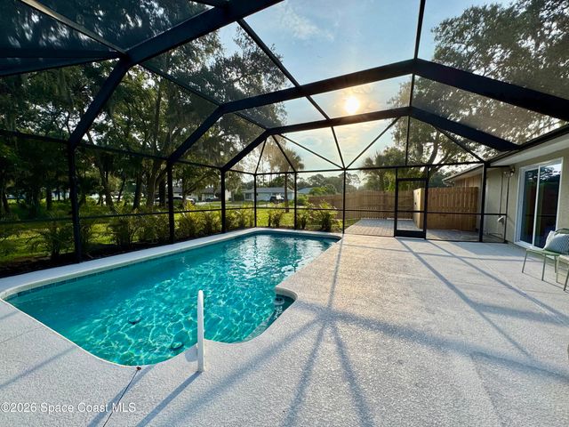 1190 E Grapefruit Road SE, Palm Bay, FL 32909