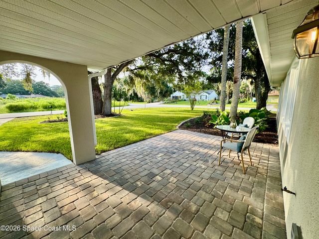 1190 E Grapefruit Road SE, Palm Bay, FL 32909