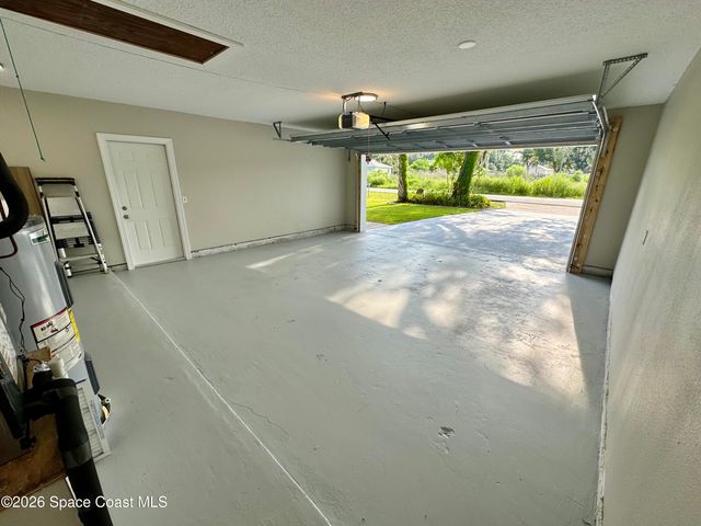 1190 E Grapefruit Road SE, Palm Bay, FL 32909