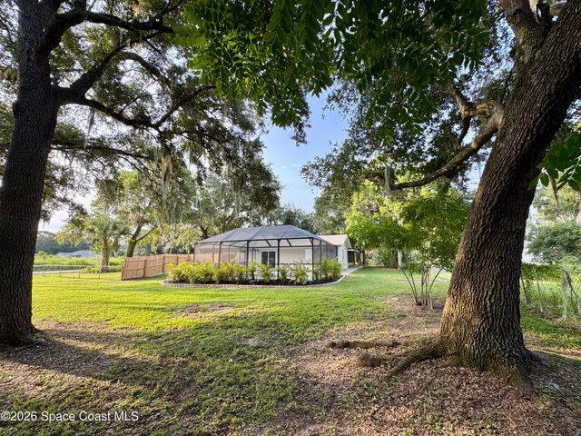 1190 E Grapefruit Road SE, Palm Bay, FL 32909