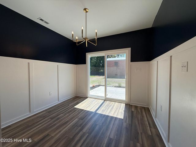 106 E Oak Street, Goldsboro, NC 27530