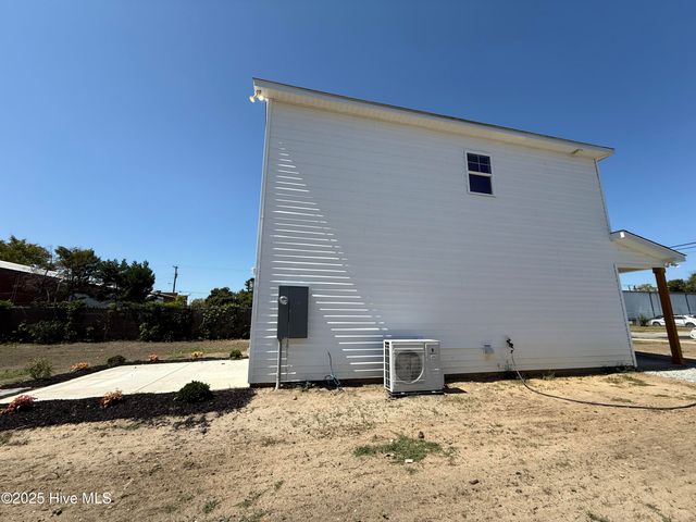 106 E Oak Street, Goldsboro, NC 27530