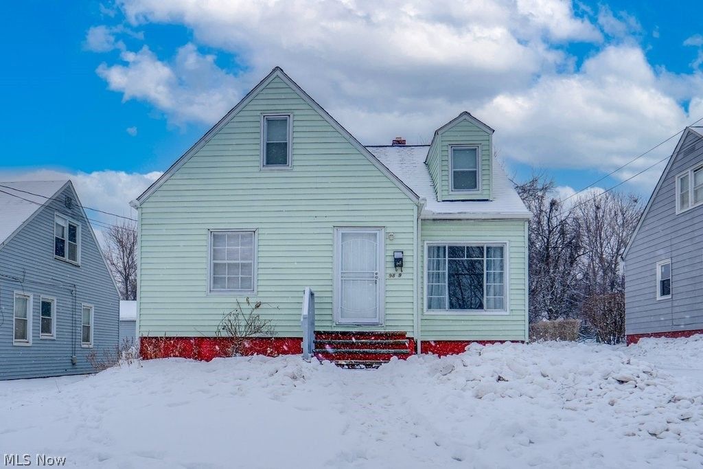 9809 Way Avenue, Cleveland, OH 44105