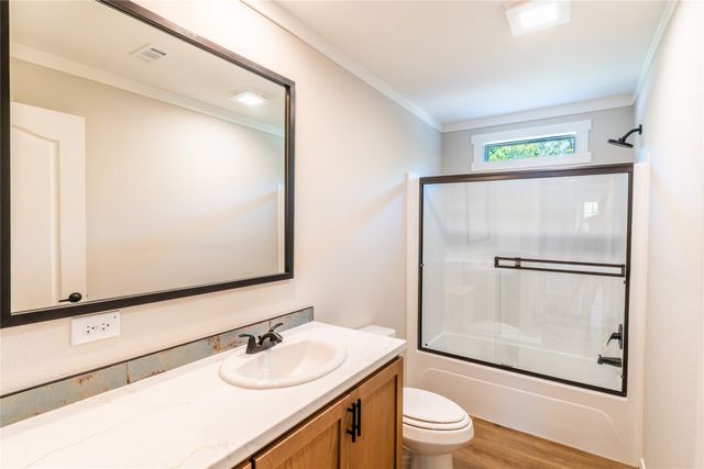 210 Grubbs Lane, Gun Barrel City, TX 75156