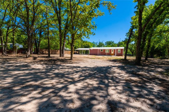 210 Grubbs Lane, Gun Barrel City, TX 75156