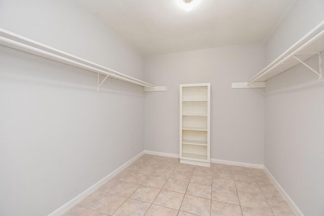 201 Vanderpool Lane 113, Houston, TX 77024