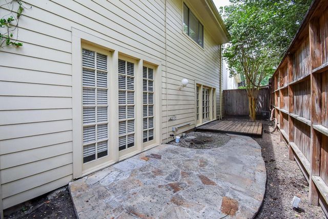 201 Vanderpool Lane 113, Houston, TX 77024