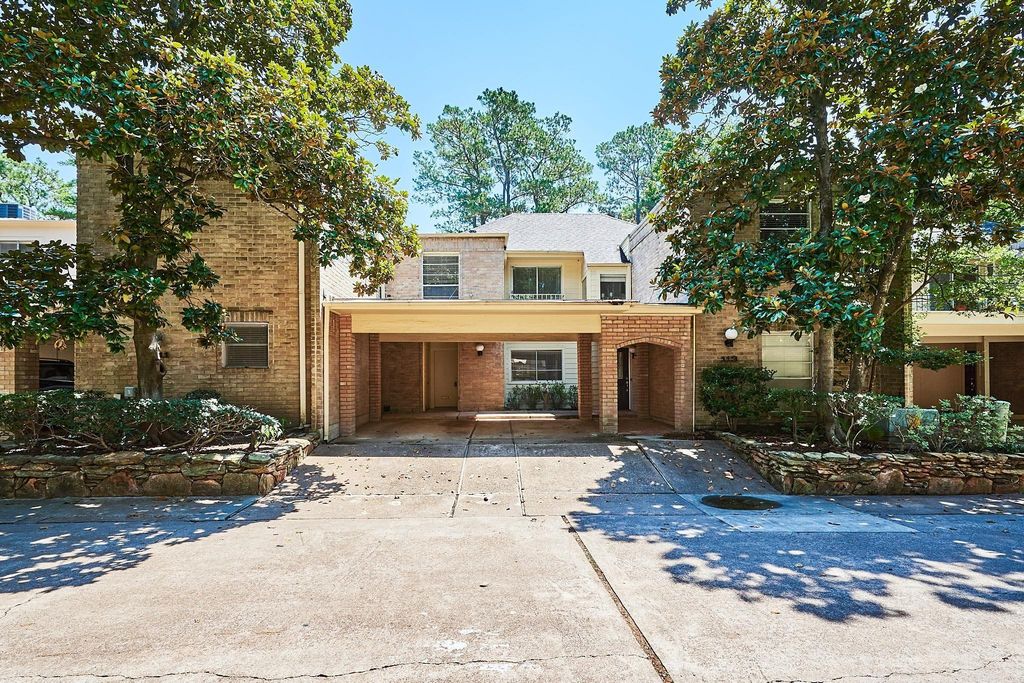 201 Vanderpool Lane 113, Houston, TX 77024