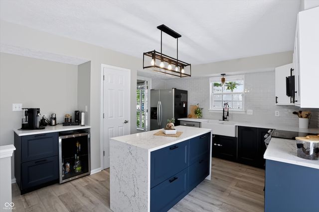 7713 Raleigh Lane, Fishers, IN 46038