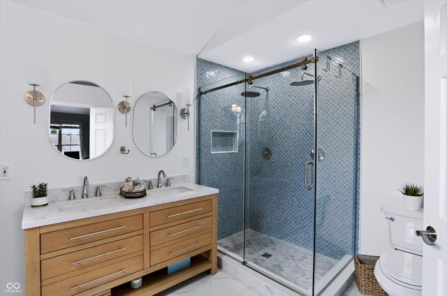 7713 Raleigh Lane, Fishers, IN 46038