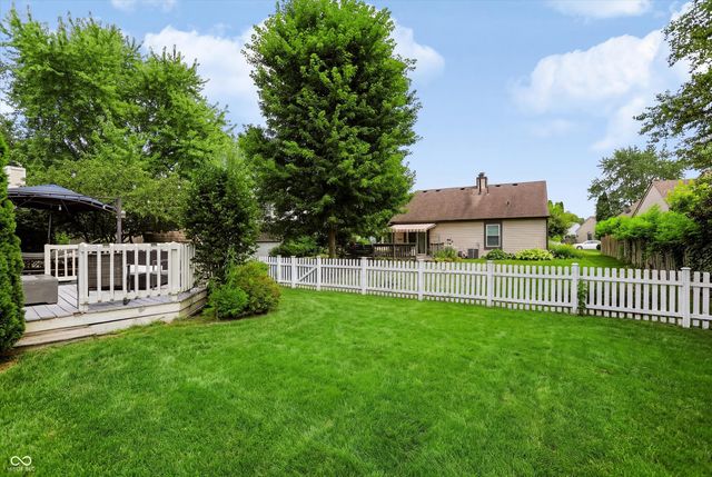 7713 Raleigh Lane, Fishers, IN 46038