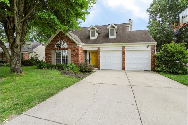7713 Raleigh Lane, Fishers, IN 46038