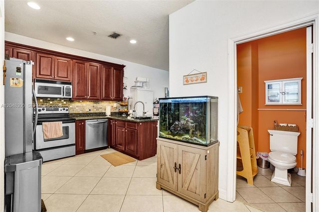 132 Ocean Cay Way, Hypoluxo, FL 33462