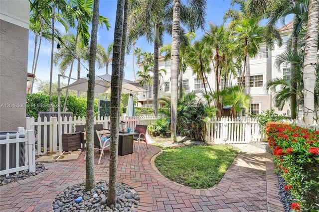 132 Ocean Cay Way, Hypoluxo, FL 33462