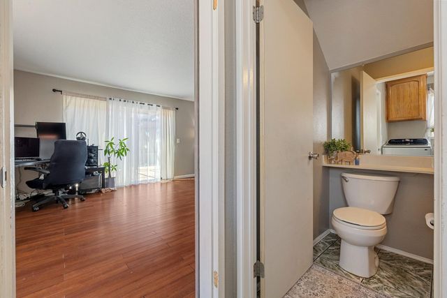 1742 Swenson Ct, Stockton, CA 95206