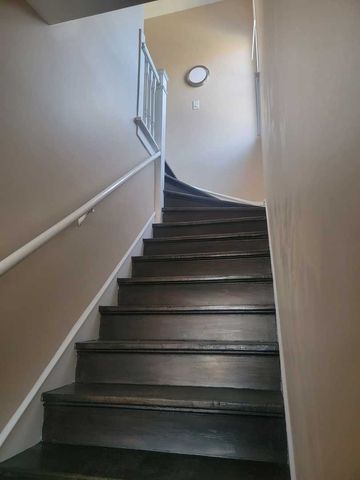 1540 N Keeler Avenue 2, Chicago, IL 60651