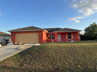 3209 21st ST SW, Lehigh Acres, FL 33976
