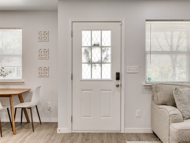 5028 S 29th West Avenue, Tulsa, OK 74107