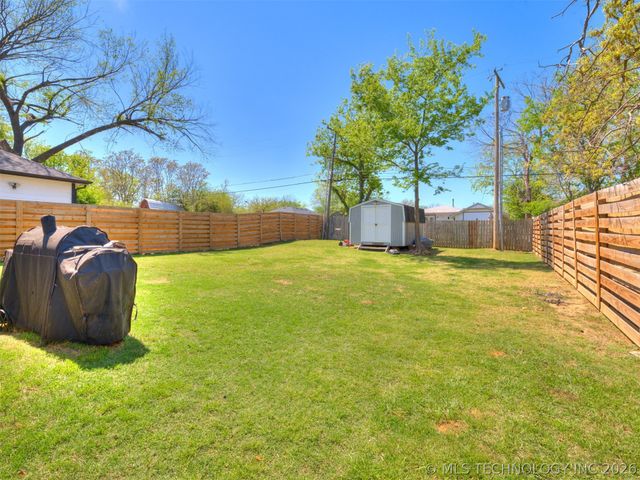 5028 S 29th West Avenue, Tulsa, OK 74107