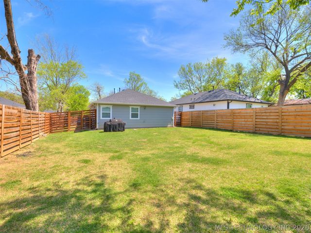 5028 S 29th West Avenue, Tulsa, OK 74107