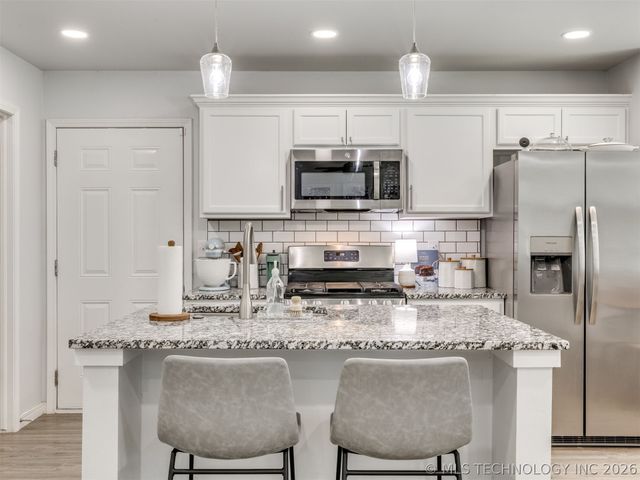 5028 S 29th West Avenue, Tulsa, OK 74107