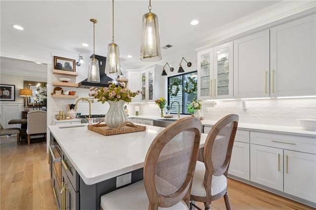 5803 Little Doe Walk, Flowery Branch, GA 30542