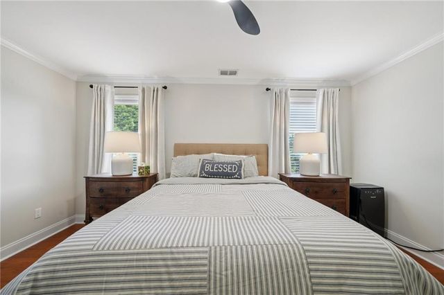 5803 Little Doe Walk, Flowery Branch, GA 30542