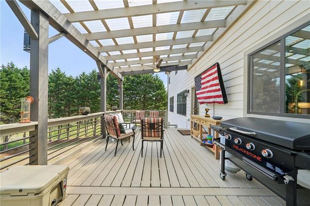 5803 Little Doe Walk, Flowery Branch, GA 30542