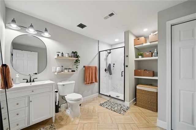 5803 Little Doe Walk, Flowery Branch, GA 30542